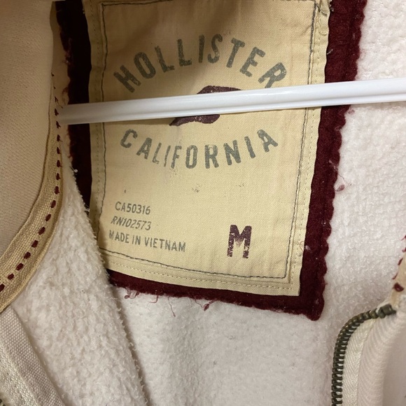 2/$20❤️- SHIRT | Men’s Hollister hoodie size medium - Picture 6 of 6